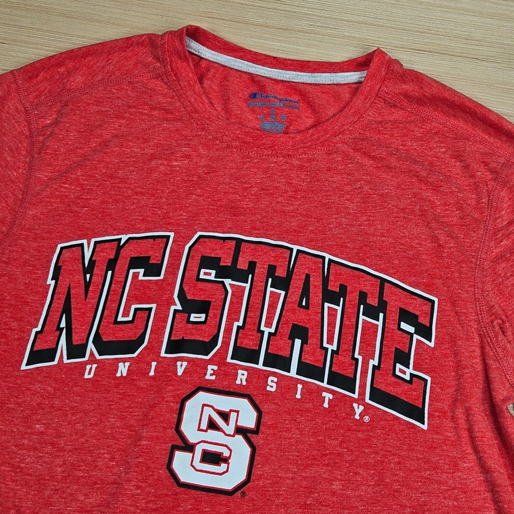 NC State Wolfpack Champion T-Shirt Mens S Red University Heathered NCAA